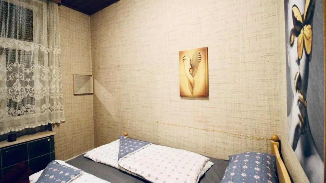 Cozy Apartment In Alserstrasse Area Th Βιέννη 0*,